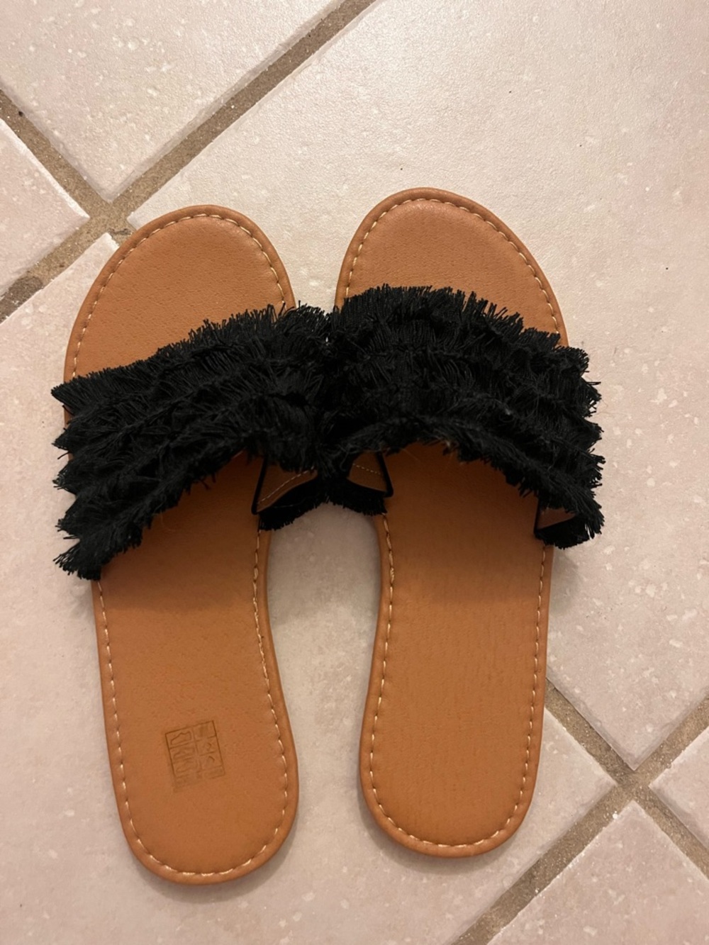 SHEIN Black Fringe Slide Sandals with Tan Footbed